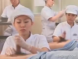 Rumaja asia nurses rubbing shafts for sperma medhis ujian