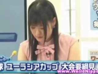 Amatör japanska samtal flicka blir körd